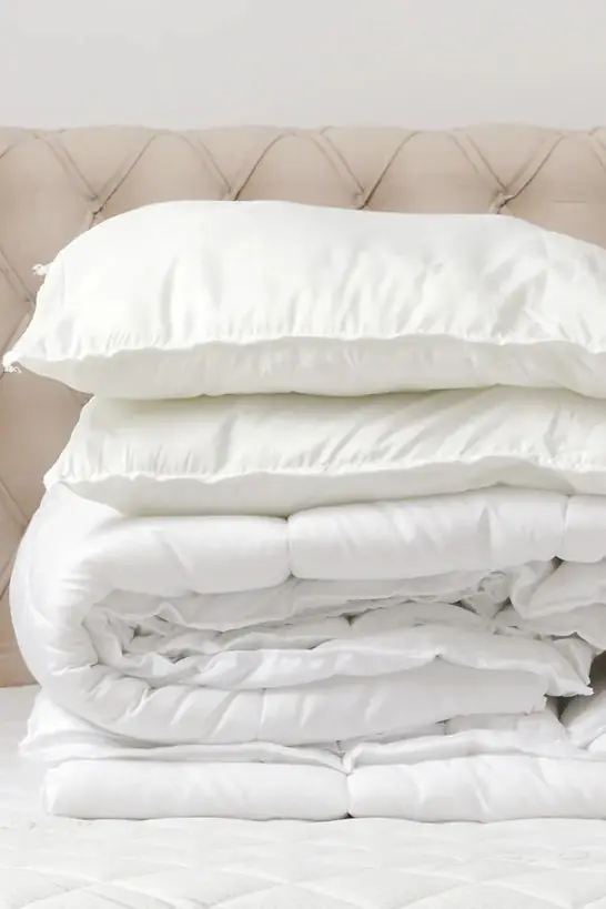 Blankets & Comforters